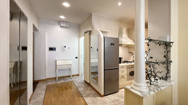Bright entrance overlooking the living room and kitchen