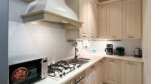 Comfortable and modern kitchen, complete with all appliances