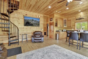 ving area with Smart TV for entertainment.