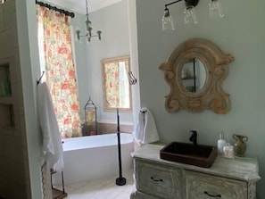 Private Bath (1)