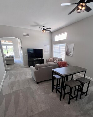 View from front door entrance.
* Front room
* Xbox Room
* Dedicated Workspace