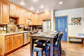 Fully Stocked Chefs Kitchen