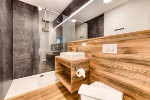 Bain