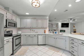 Fully Stocked Kitchen
