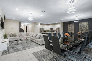 FIRST FLOOR Living room
