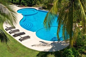 With a swimming pool conveniently located in front of the building, taking a swim is easy and convenient. 
