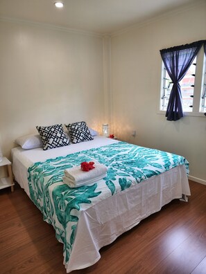 Enjoy your beauty sleep on this comfortable QSB 