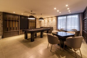 Spielezimmer