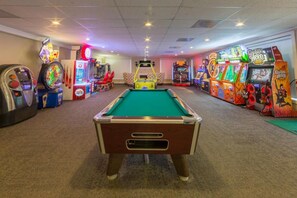 Spielezimmer