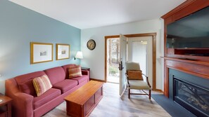 Furniture, Indoors, Living Room, Couch, Screen