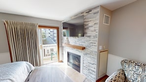 Indoors, Furniture, Living Room, Bed, Home Decor