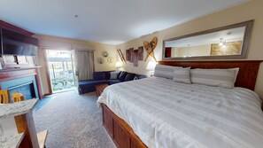 Floor, Flooring, Indoors, Screen, Lamp