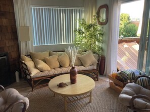 Lounge in the Livingroom