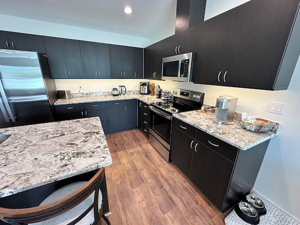3 Kitchen (3)