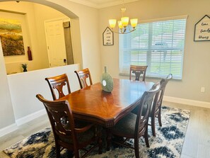 Formal dining room