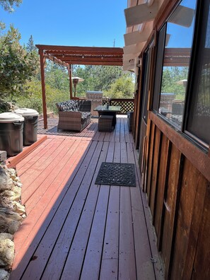 Front deck