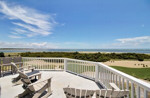 Master Bedroom Open Deck. 