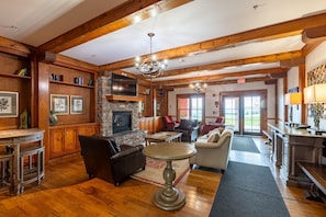 Furniture, Indoors, Living Room, Floor, Flooring