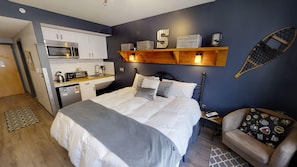 Indoors, Home Decor, Bed, Furniture, Rug