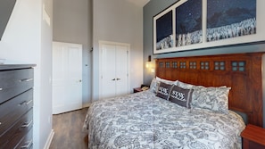 Indoors, Home Decor, Furniture, Cushion, Lamp