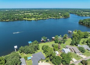 Mine is the one to the right of the blue roof on the main part Lake Athens.