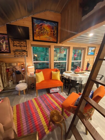 A mini secluded  resort on a 7 generation family farm in Piedmont NC. 
