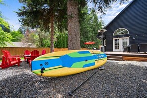 Paddle board, kayaks, life jackets, fishing poles in the garage for guest use!