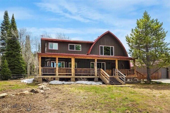 Front of cabin