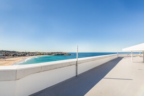 Communal Rooftop Terrace