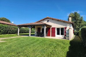 Holiday Home Exterior [summer]