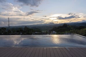 Rooftop pool