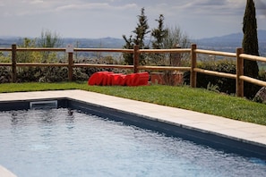 Balcony / Terrace / Patio, Building Exterior, Garden, Outdoor, Scenic View