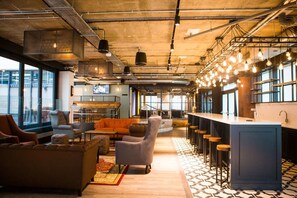 Sala de estar en el lobby