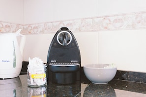 Kaffe och/eller kaffebryggare