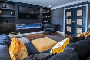 Castell Morlais - Luxurious 5 Bed - Pontsticill (5552)