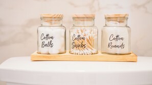 Bathroom amenities