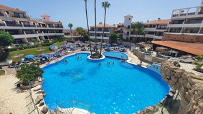 Pool 1