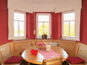 Ferienwohnung Schafstall, 75 qm, 2 Schlafzimmer, 1 Wohn-/Essbereich, max. für 5 Personen-Ferienwohnung Schafstall