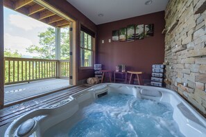 Bain à remous extérieur