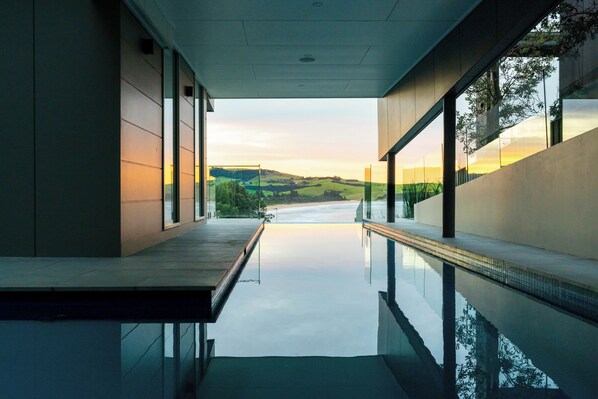 Pool View North (1)