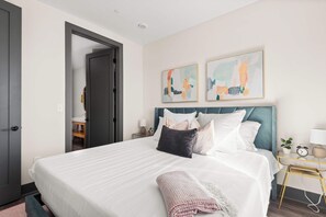 Stylish and Serene Bedroom for Ultimate Comfort
