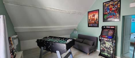 Spielezimmer