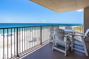 Bayou Breeze Ocean Breeze East 504 - Beautiful high quality furniture for enjoying the gulf front view.