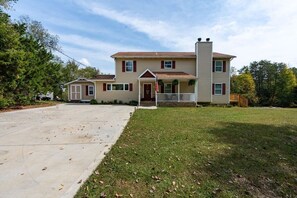Grass, Outdoors, House, Bench, Aerial View