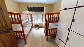 Crib, Furniture, Architecture, Building, Bed
