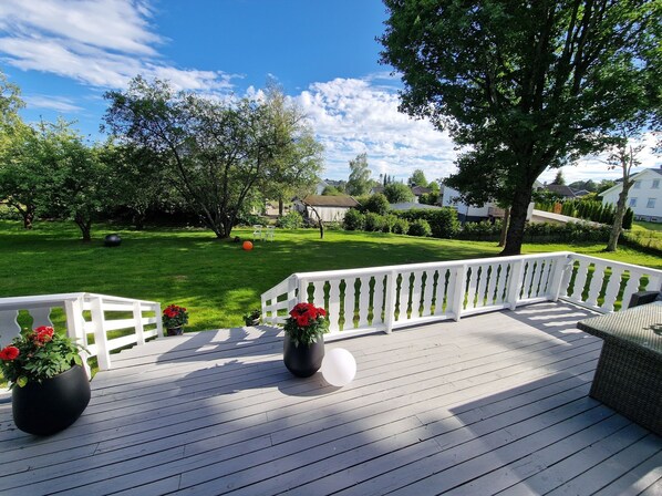Aadarsh villa -Terrasse