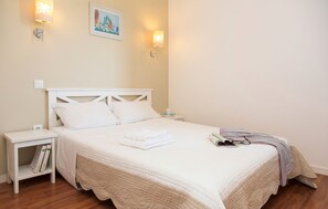 Drift off to sleep in the plush Double bed in the first bedroom.