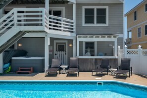 AW2: Southern Comfort | Pool Deck, Hot Tub, Tiki Bar