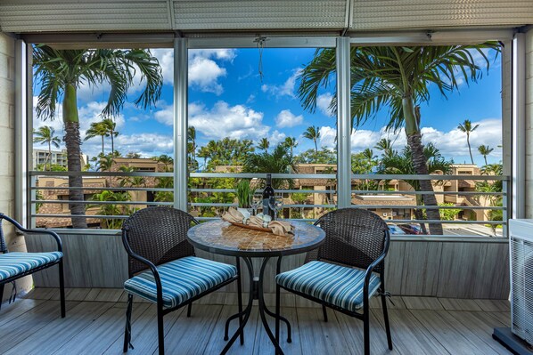 Covered private lanai