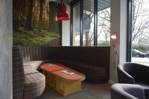 Sittområde i lobbyn
